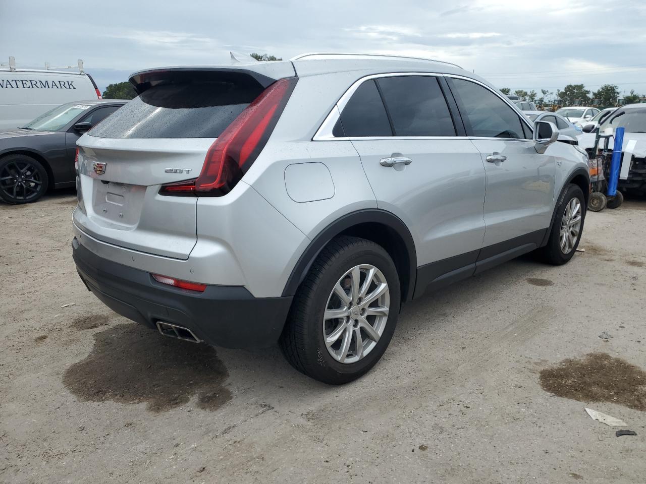 1GYAZAR43KF111268 Cadillac XT4 LUXURY 3