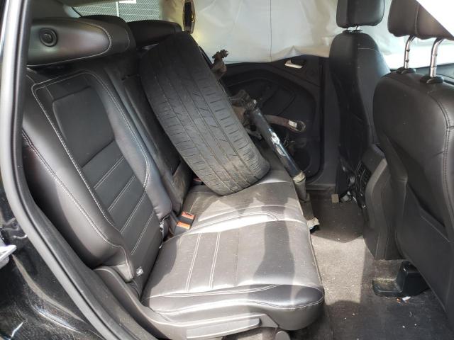 1FMCU0J92HUA47769 Ford Escape Titanium