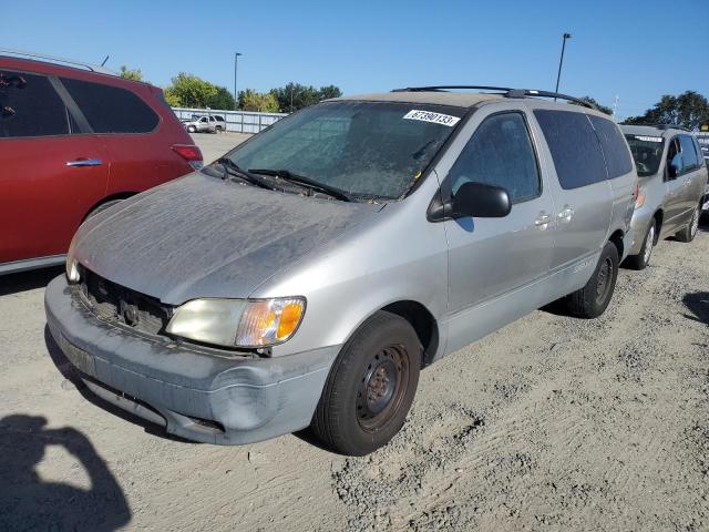 2003 Toyota Sienna CE