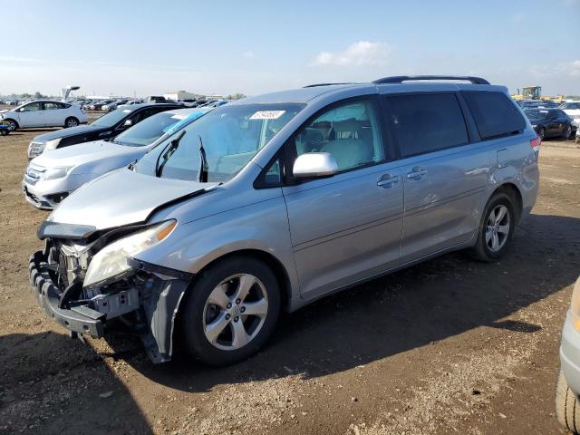 Toyota Sienna 2013