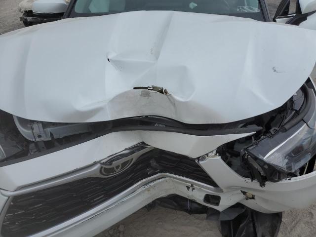 VIN 5TDGZRBH2NS581193 2022 Toyota Highlander, Xle no.12