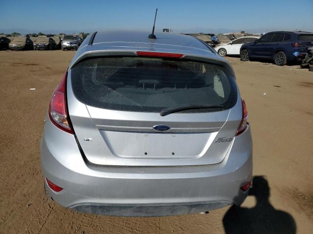 3FADP4EJ2FM225313 | 2015 Ford fiesta se