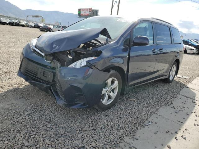 2019 Toyota Sienna LE