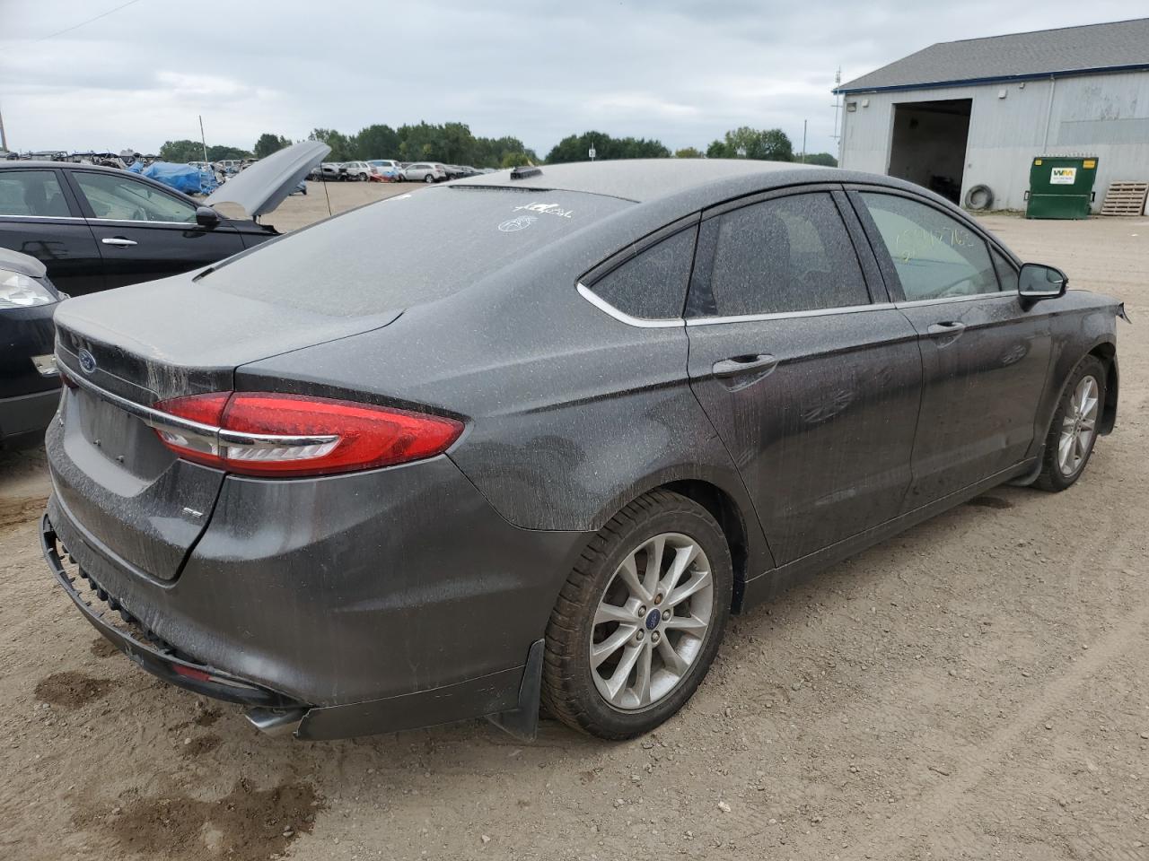 VIN: 3FA6P0H7XHR210596 2017 FORD FUSION