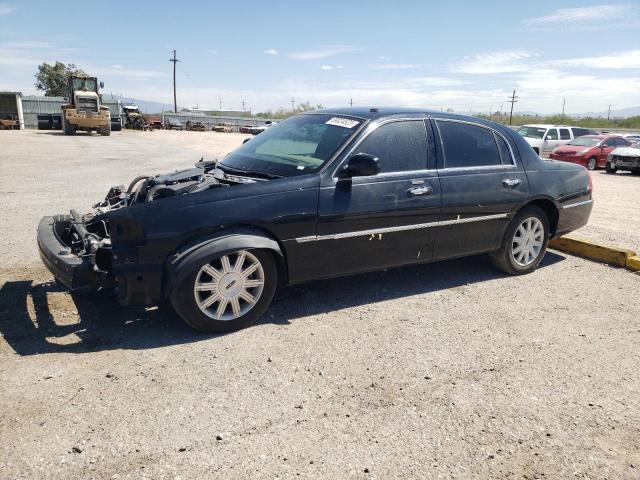 2011 Lincoln Town Car Signature Limited