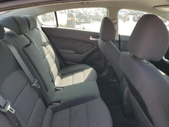 3KPFL4A73JE192009 KIA FORTE LX