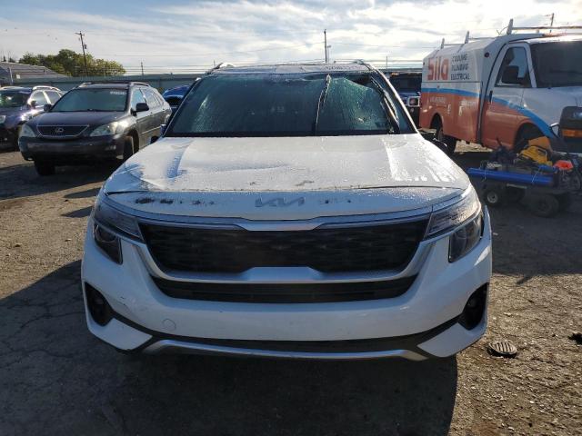 KNDERCAA4N7277401 KIA SELTOS EX
