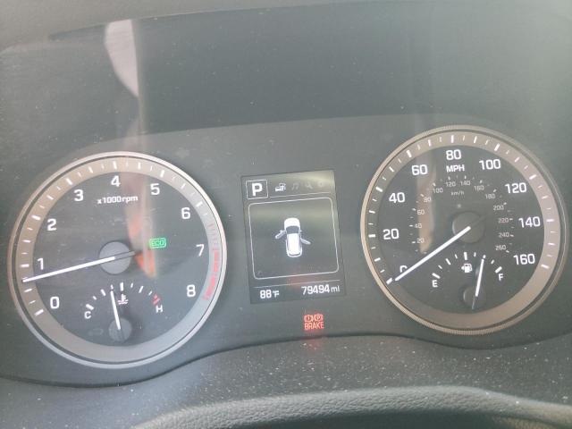 KM8J33AL8JU743985 Hyundai Tucson Sport