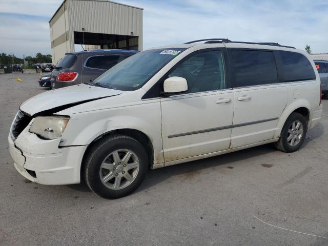 2010 Chrysler Town & Country Touring