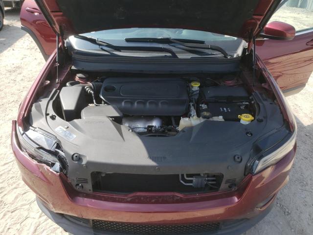 1C4PJLCB7KD332426 Jeep Cherokee Latitude