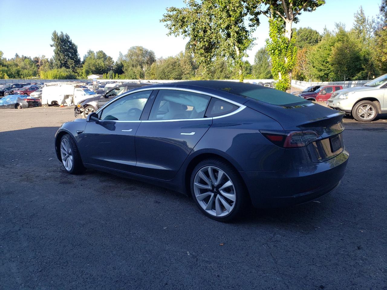 2020 Tesla Model 3 vin: 5YJ3E1EB9LF622455