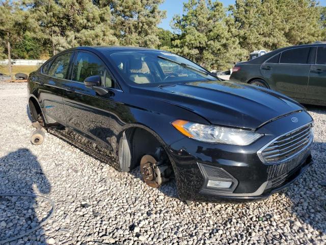 3FA6P0HD3KR132546 Ford Fusion SE 4