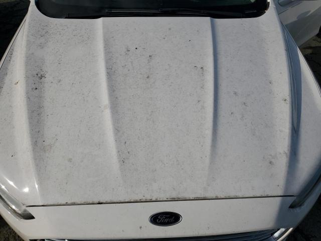 3FA6P0HD7GR138597 Ford FUSION SE