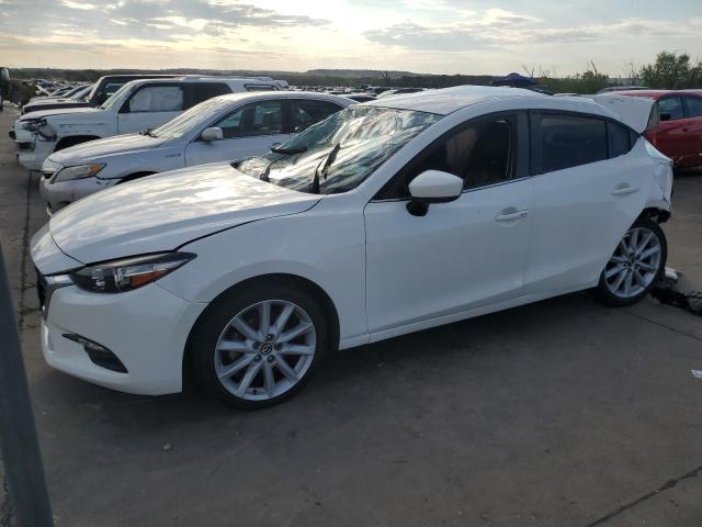 2017 Mazda Mazda3 4-Door Touring