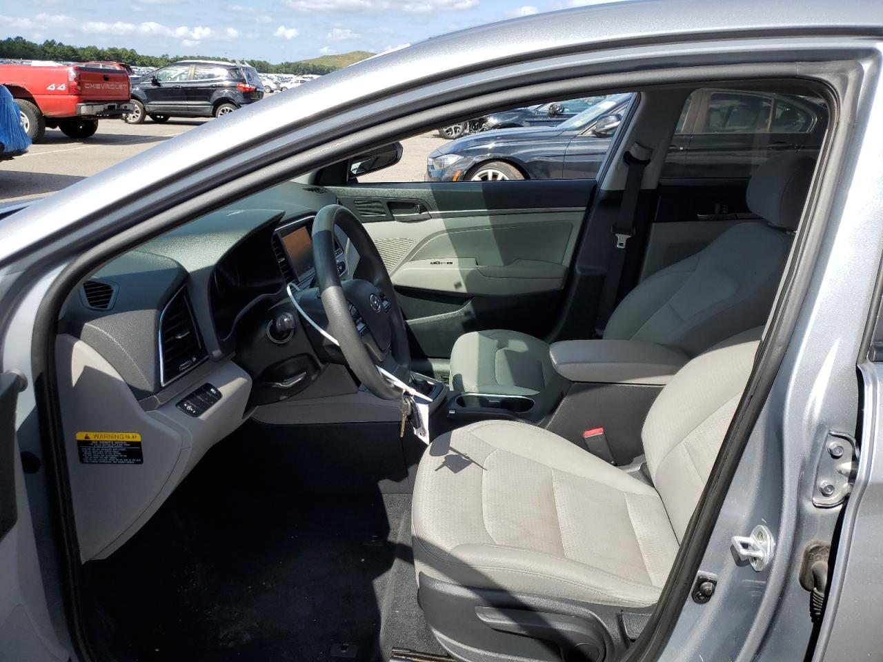 Lot #2528124258 2017 HYUNDAI ELANTRA SE