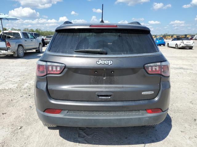 3C4NJCBB9JT377157 Jeep Compass Latitude