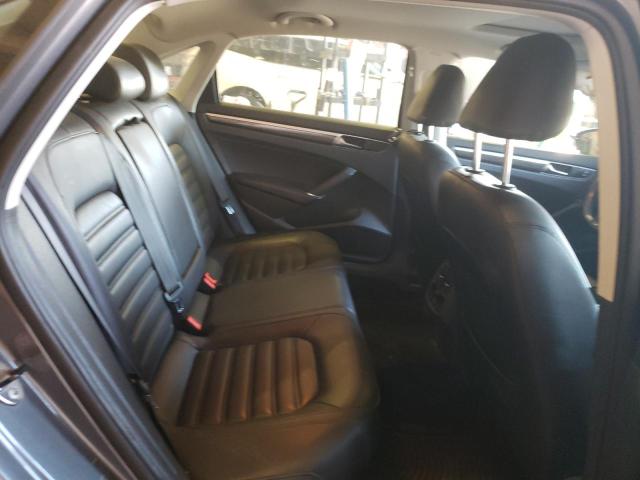 2016 VOLKSWAGEN PASSAT SEL - 1VWCT7A37GC064175