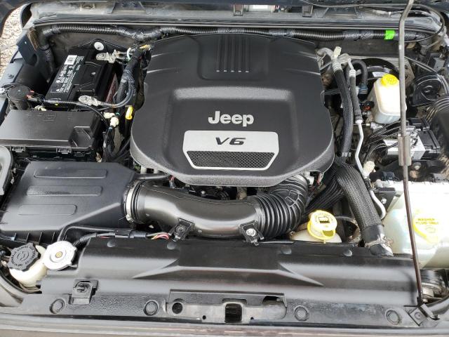 1C4BJWDG5HL632938 Jeep Wrangler Unlimited Sport