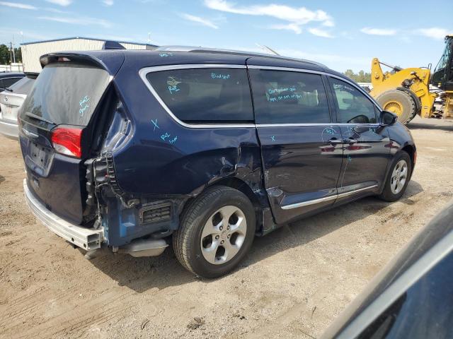 2C4RC1EG0HR645176 2017 CHRYSLER PACIFICA, photo no. 3