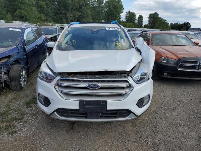 1FMCU9HD0KUA56847 Ford ESCAPE SEL