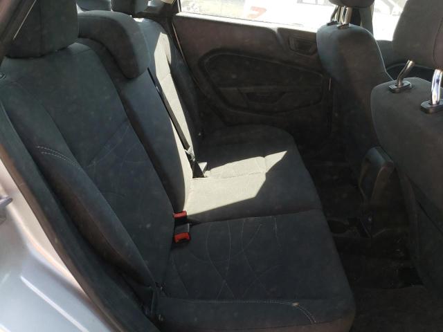 3FADP4BJ5JM119077 Ford FIESTA SE