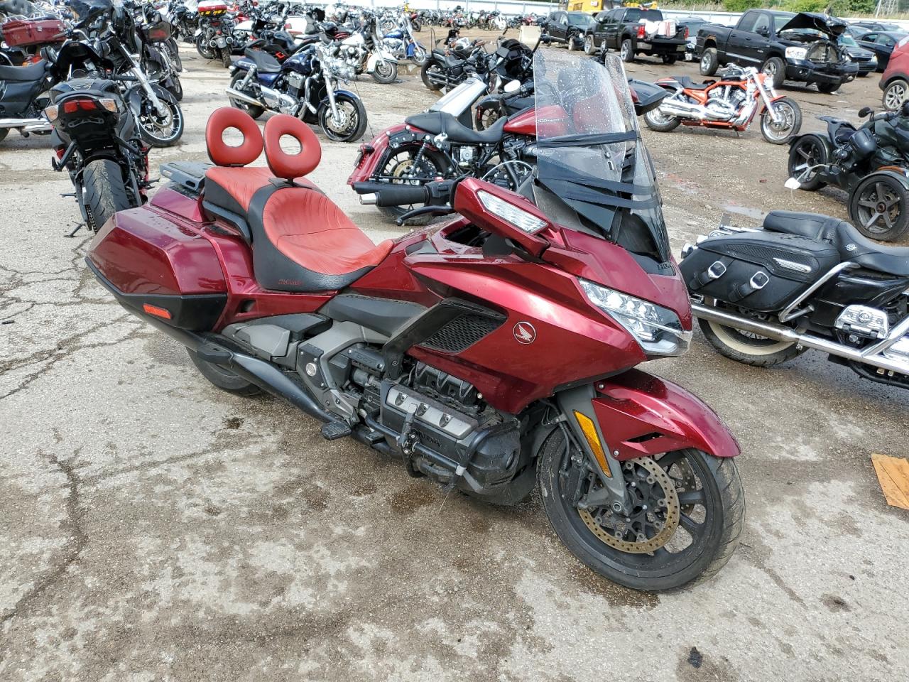 JH2SC7948JK000162 HONDA GL1800 B 2018