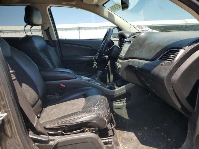 3C4PDCGBXHT556956 Dodge Journey Crossroad