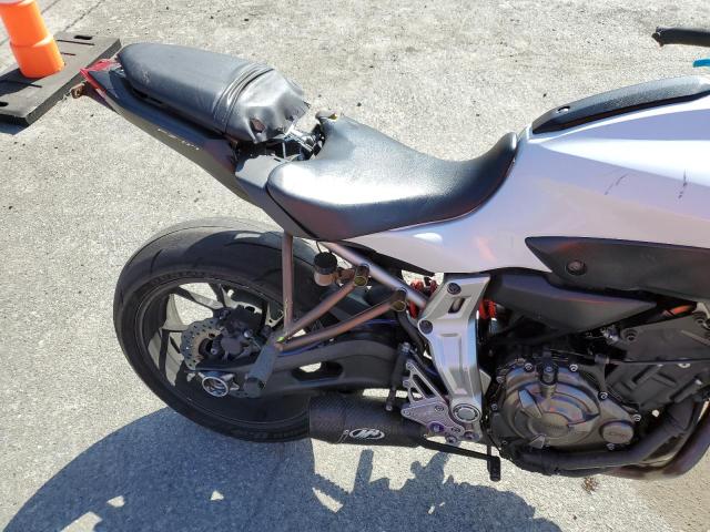 2015 YAMAHA FZ07 C JYARM06Y3FA001439