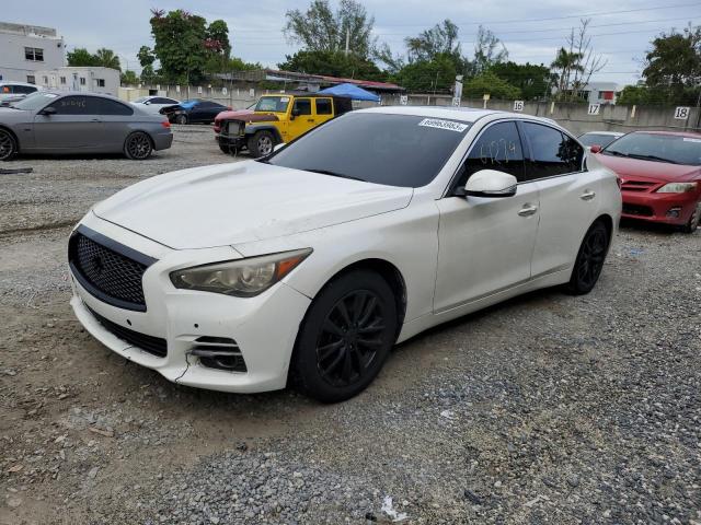 2016 INFINITI Q50 Base