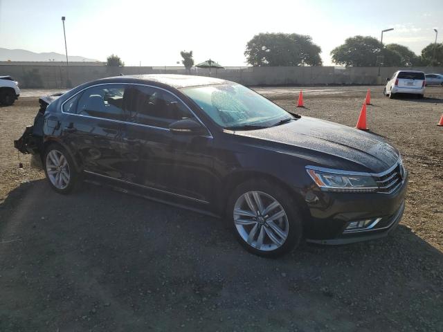 2017 VOLKSWAGEN PASSAT SEL - 1VWCT7A38HC017478