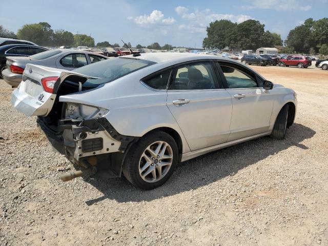 3FA6P0HD6ER230930 Ford FUSION SE