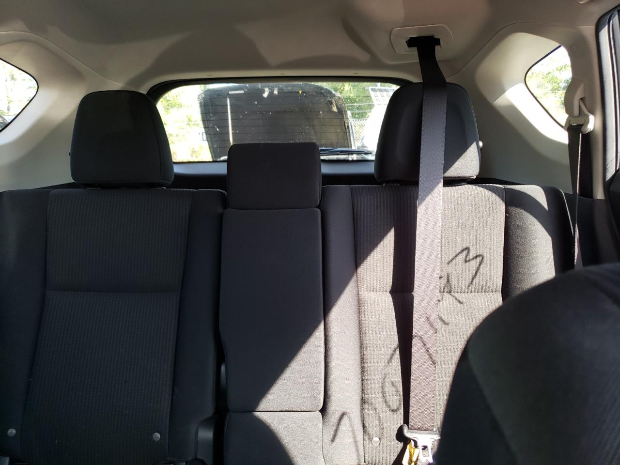 VIN: JTMBFREV5JJ726206 2018 TOYOTA RAV4