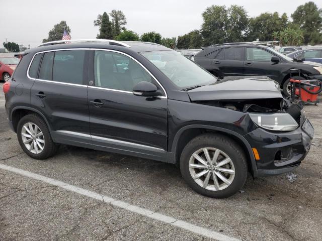 2017 VOLKSWAGEN TIGUAN WOL - WVGSV7AX6HW503129