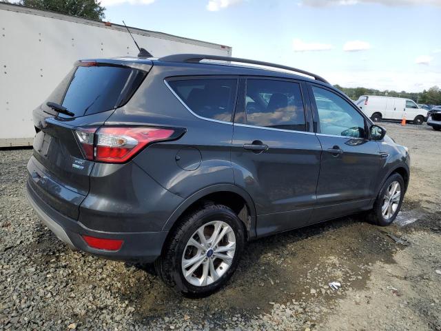 1FMCU9HD2JUC68843 2018 FORD ESCAPE, photo no. 3