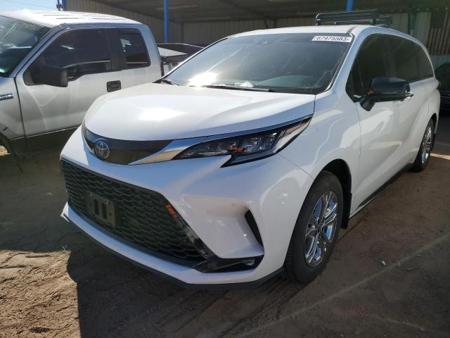 2022 Toyota Sienna XSE