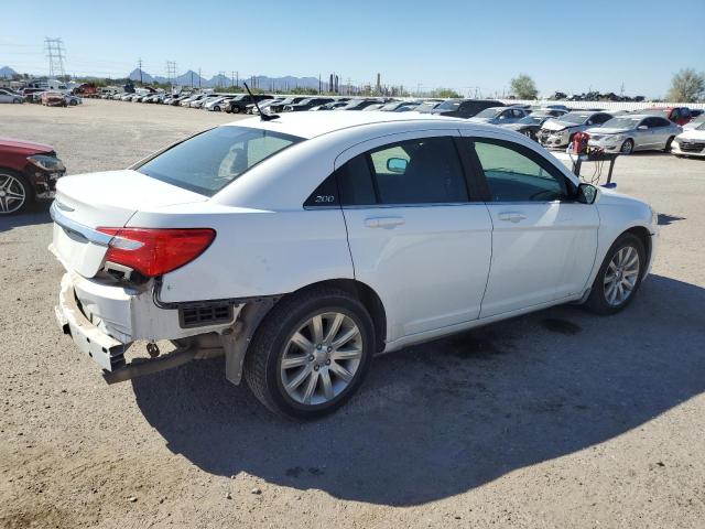 1C3CCBBG6EN144967 Chrysler 200 Touring