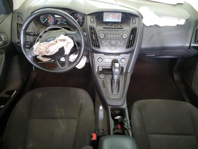 1FADP3K23FL222302 Ford FOCUS SE