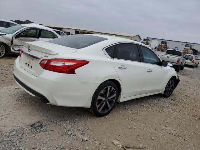 1N4AL3AP3GC275885 2016 Nissan Altima 2.5