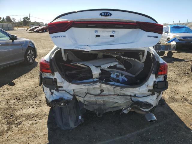 3KPF34AD2LE139326 KIA Forte Gt Line