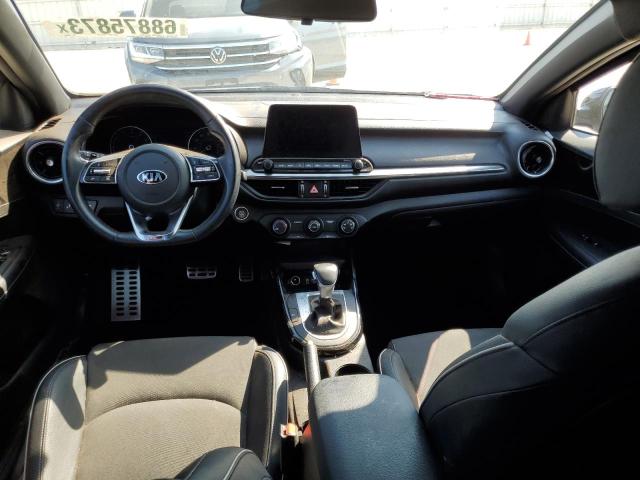 3KPF34AD8ME375318 KIA Forte Gt Line