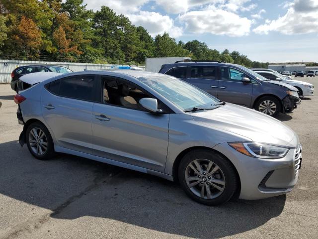 Lot #2528124258 2017 HYUNDAI ELANTRA SE salvage car