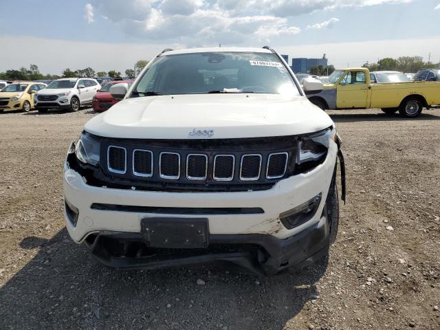 3C4NJDBB6JT331467 Jeep Compass Latitude