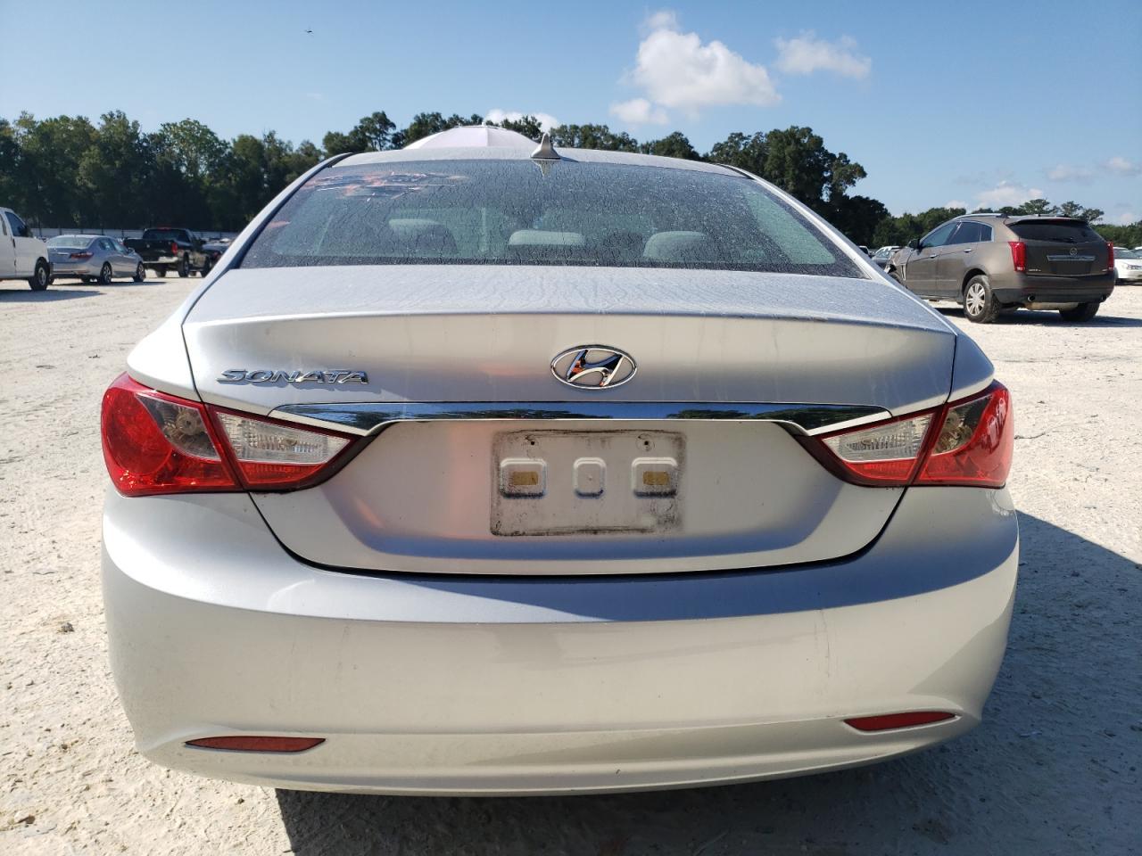 2013 Hyundai Sonata Gls vin: 5NPEB4ACXDH747680