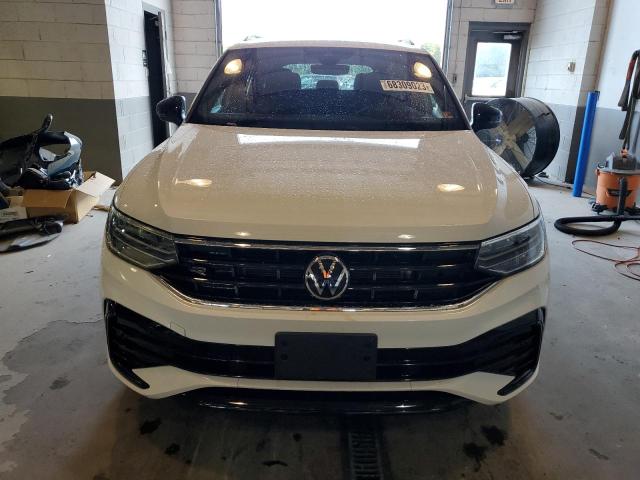 3VV8B7AX8PM030583 Volkswagen Tiguan SE 5