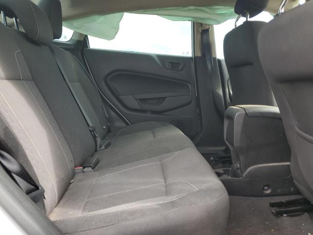 3FADP4BJ2KM133066 Ford FIESTA SE
