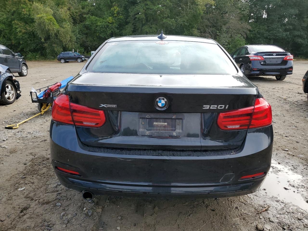 WBA8E5G51GNU20752 2016 BMW 320 Xi