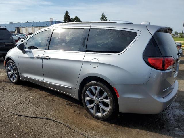 2C4RC1GG9KR645567 2019 CHRYSLER PACIFICA, photo no. 2