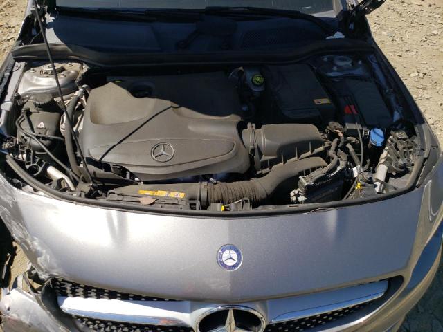 WDDSJ4GB8EN107804 Mercedes-Benz CLA 250 4MATIC