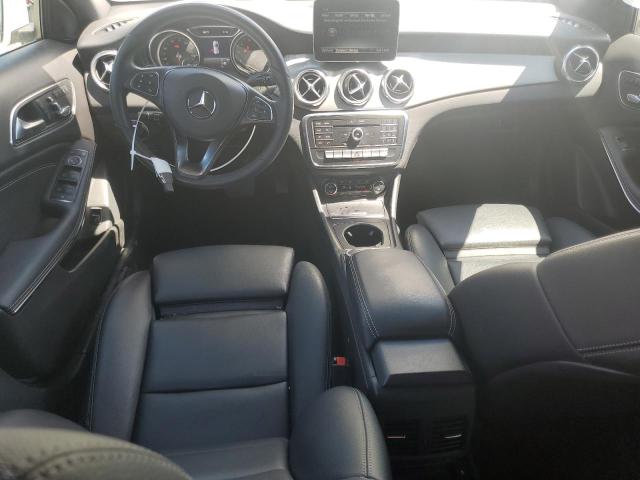 WDCTG4EB3KU013857 Mercedes-Benz GLA 250