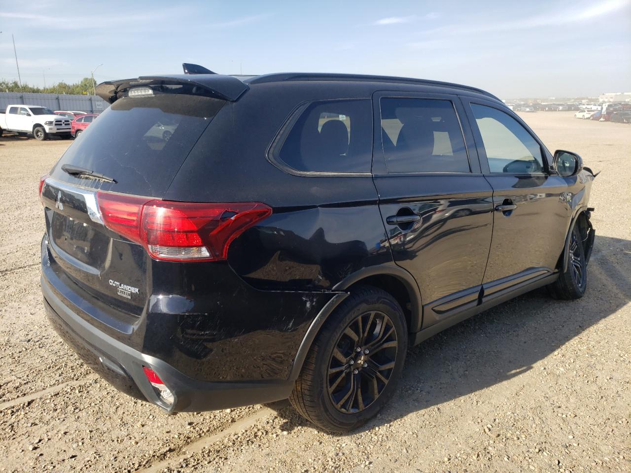 JA4JZ3AX1KZ606343 2019 Mitsubishi Outlander Se